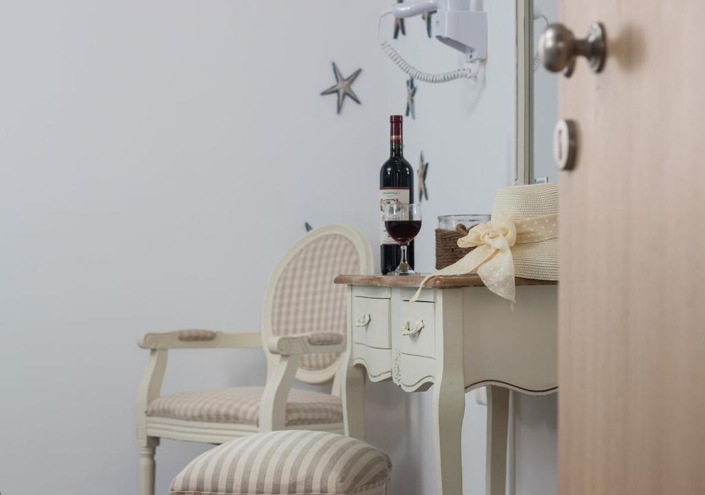 Michaella Studios Plaka  Luaran gambar